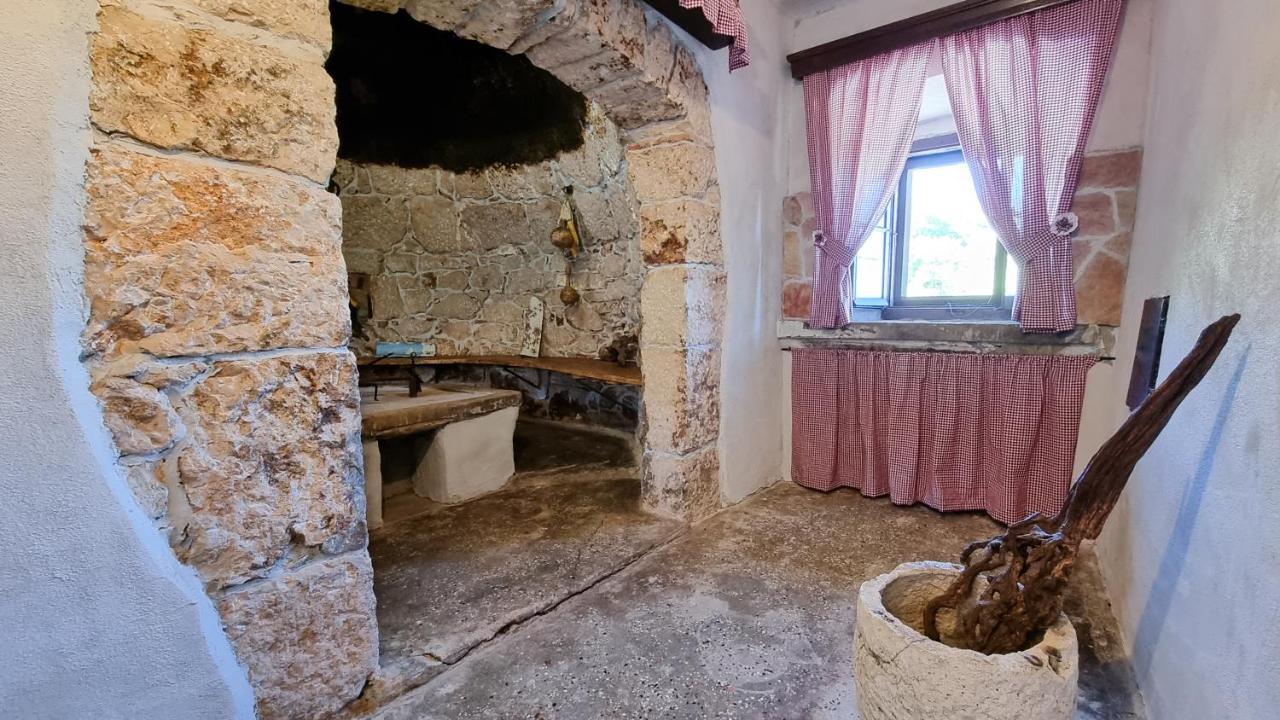 Captain'S House - Kamenjari, Plomin Villa Zagorje Esterno foto